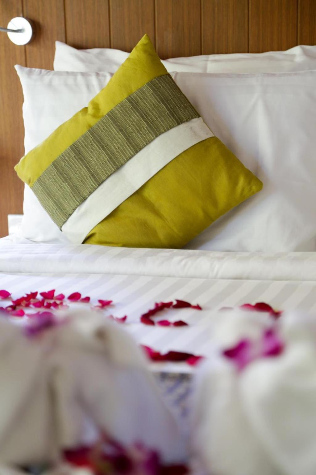 Samui Honey Cottages Beach Resort - SHA Plus Choeng Mon Exterior foto
